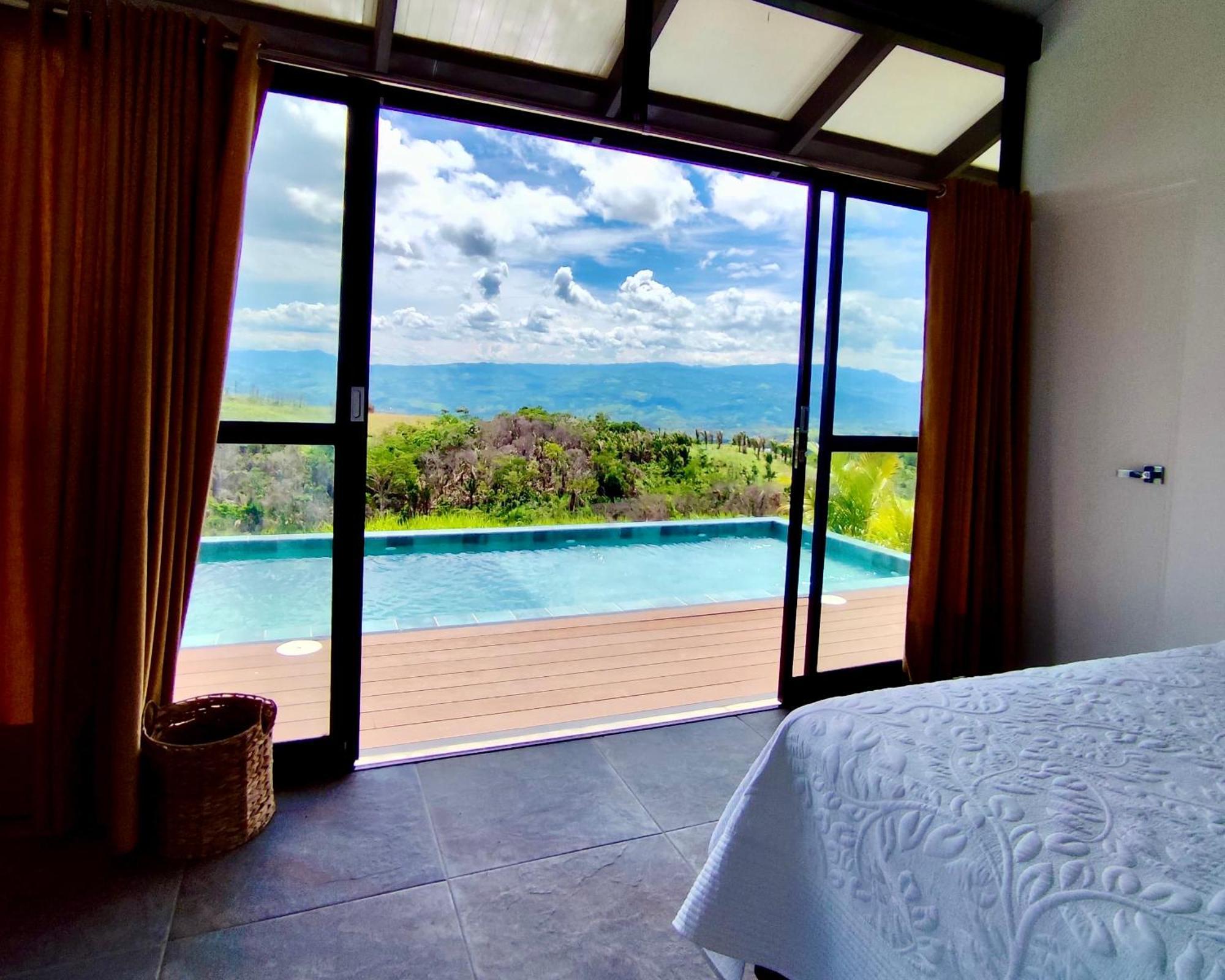 El Resort De Yanashpa - Tarapoto Bilik gambar